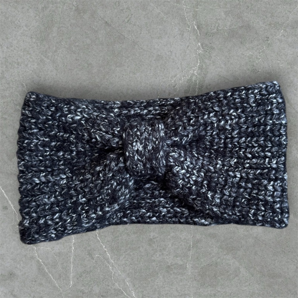 2 for $30 ๐Elegant Charcoal Hand Knit Headband - Picture 6 of 15